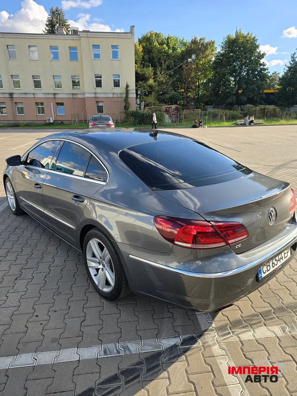 Volkswagen Passat CC - фото 10