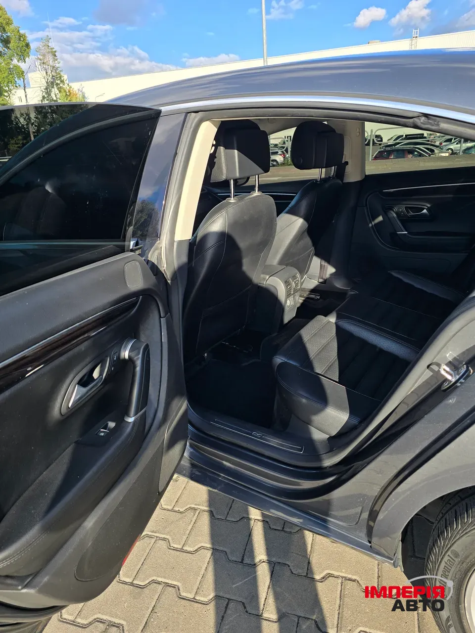 Volkswagen Passat CC - фото 12