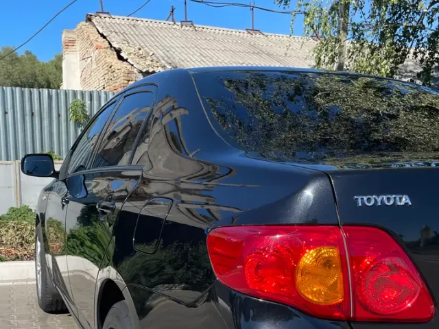 Toyota Corolla - фото 3