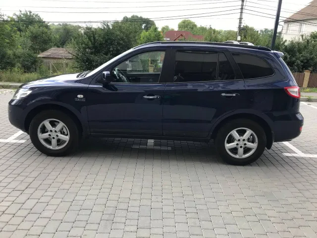 Hyundai Santa Fe - фото 4
