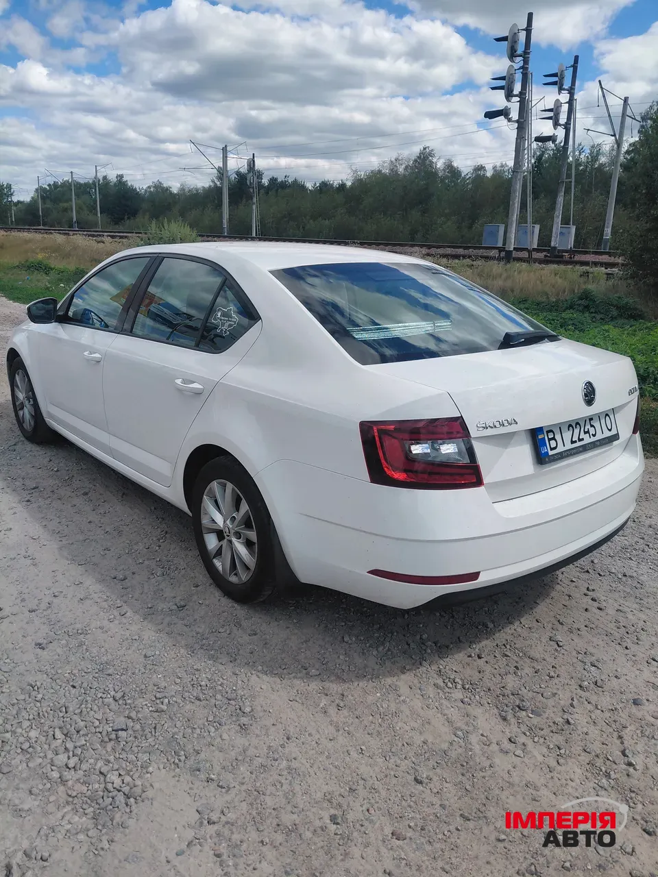 Skoda Octavia - фото 1