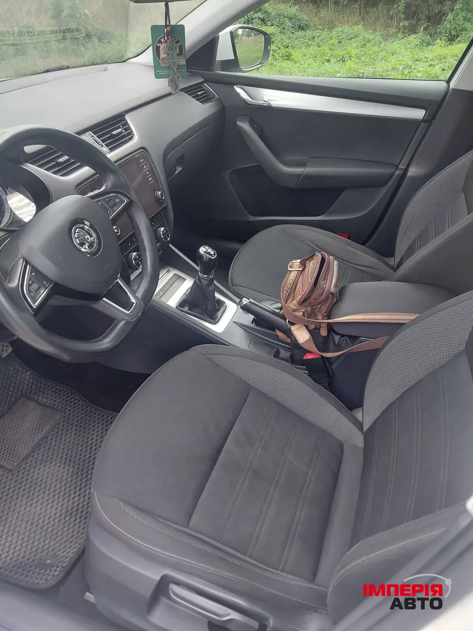 Skoda Octavia - фото 8