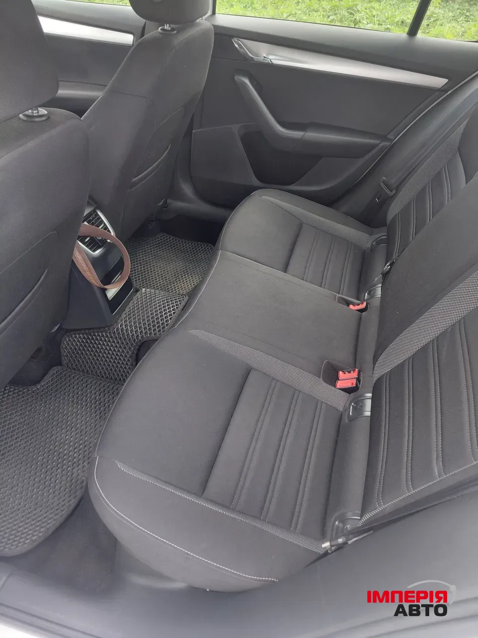 Skoda Octavia - фото 6