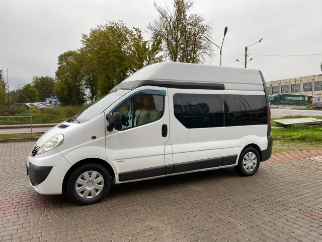Opel Vivaro - фото 2