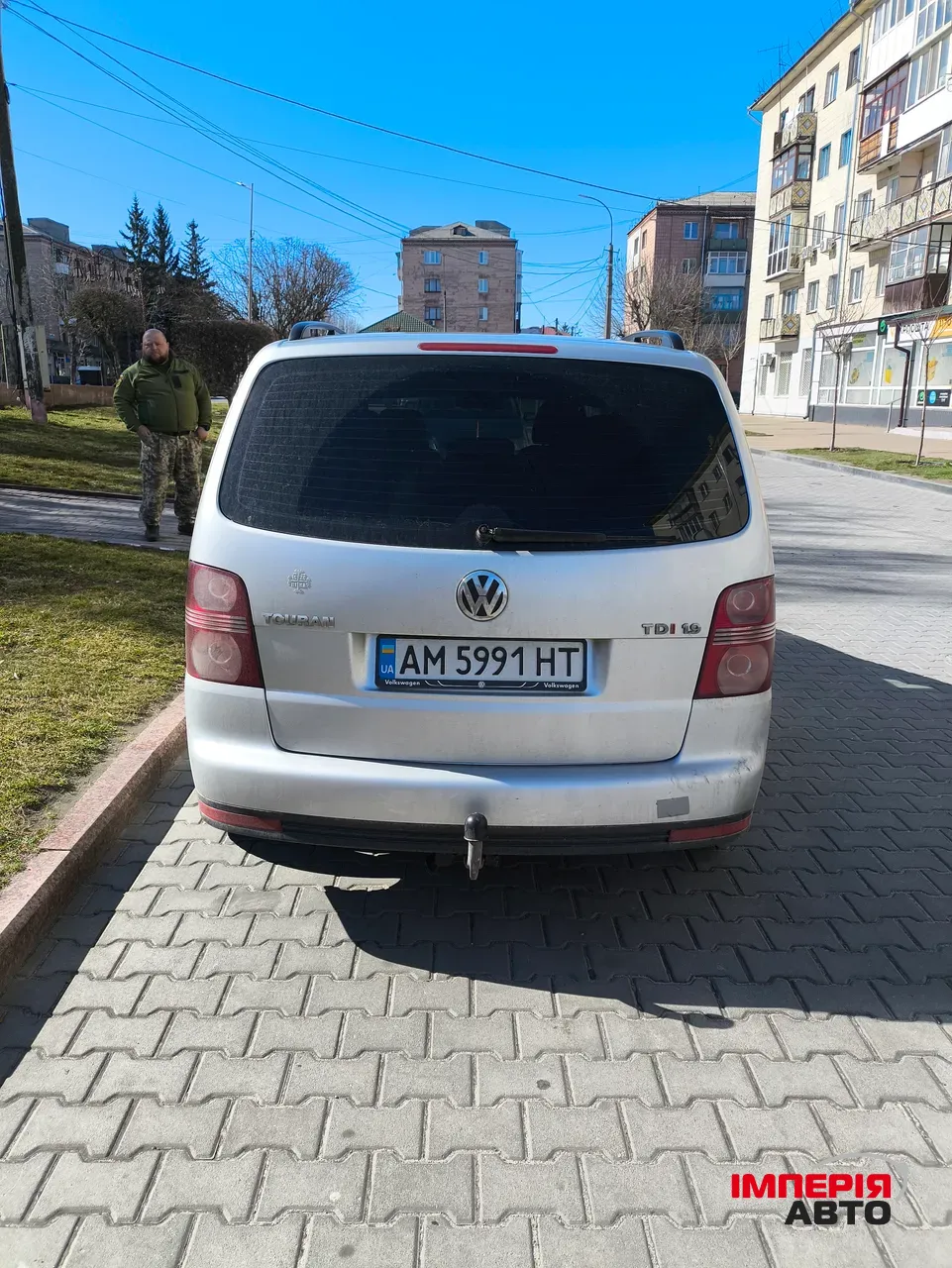 Volkswagen Touran - фото 5