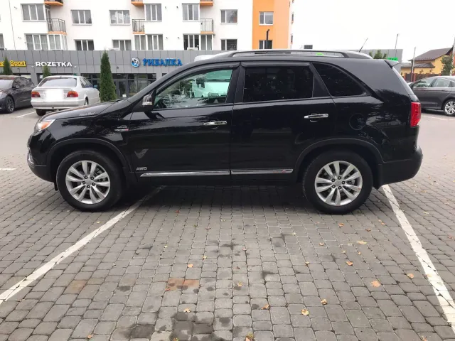 Kia Sorento - фото 2