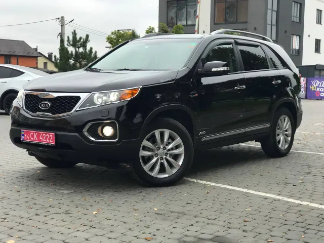 Kia Sorento - фото 1