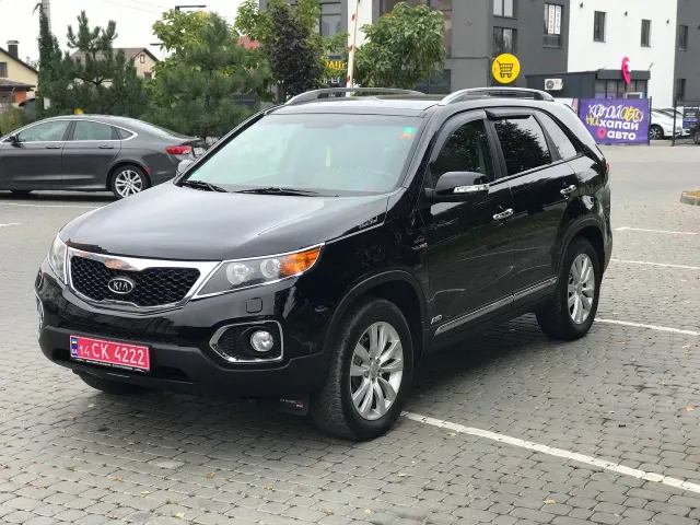 Kia Sorento - фото 5
