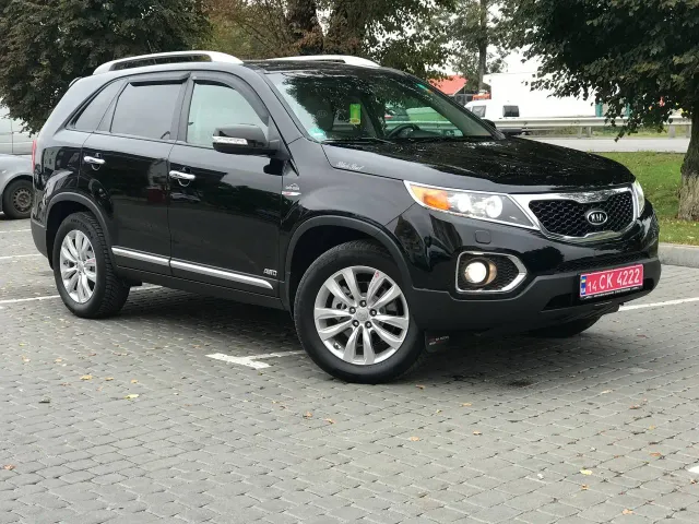 Kia Sorento - фото 4