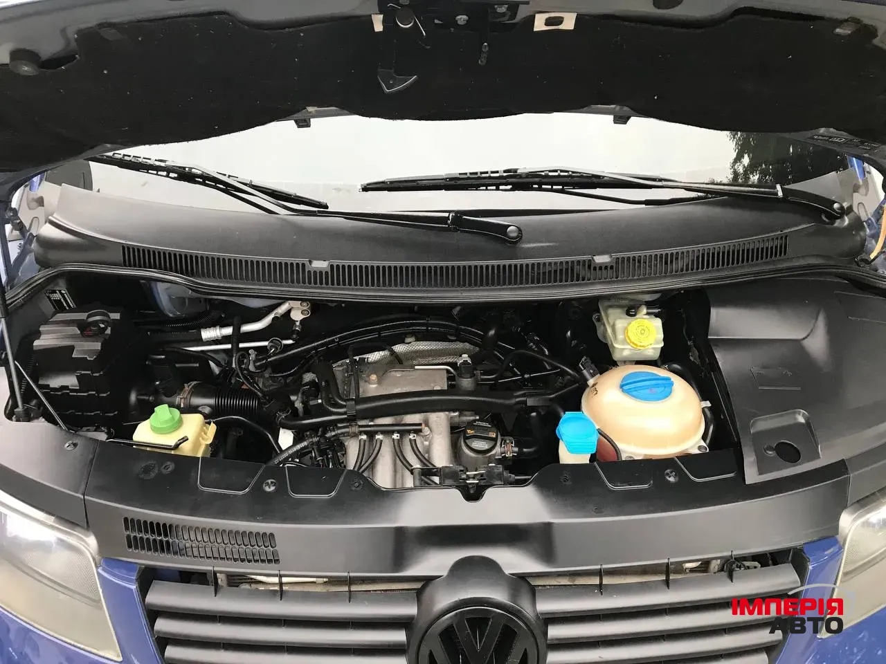 Volkswagen Transporter - фото 28