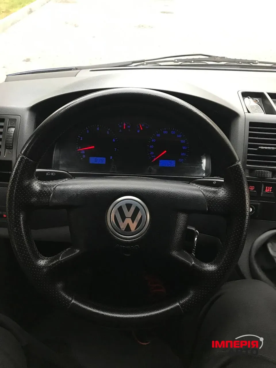 Volkswagen Transporter - фото 26