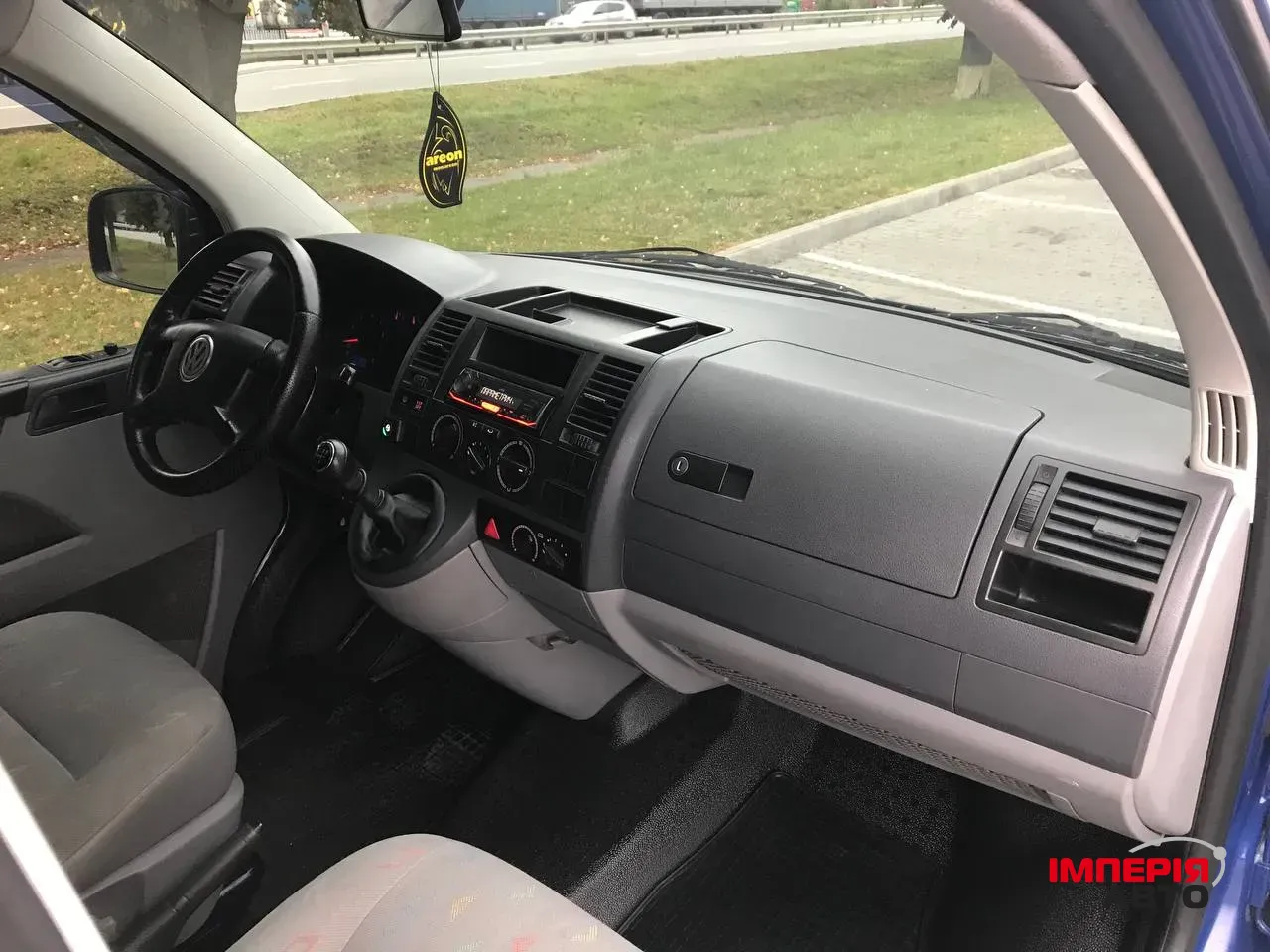 Volkswagen Transporter - фото 19