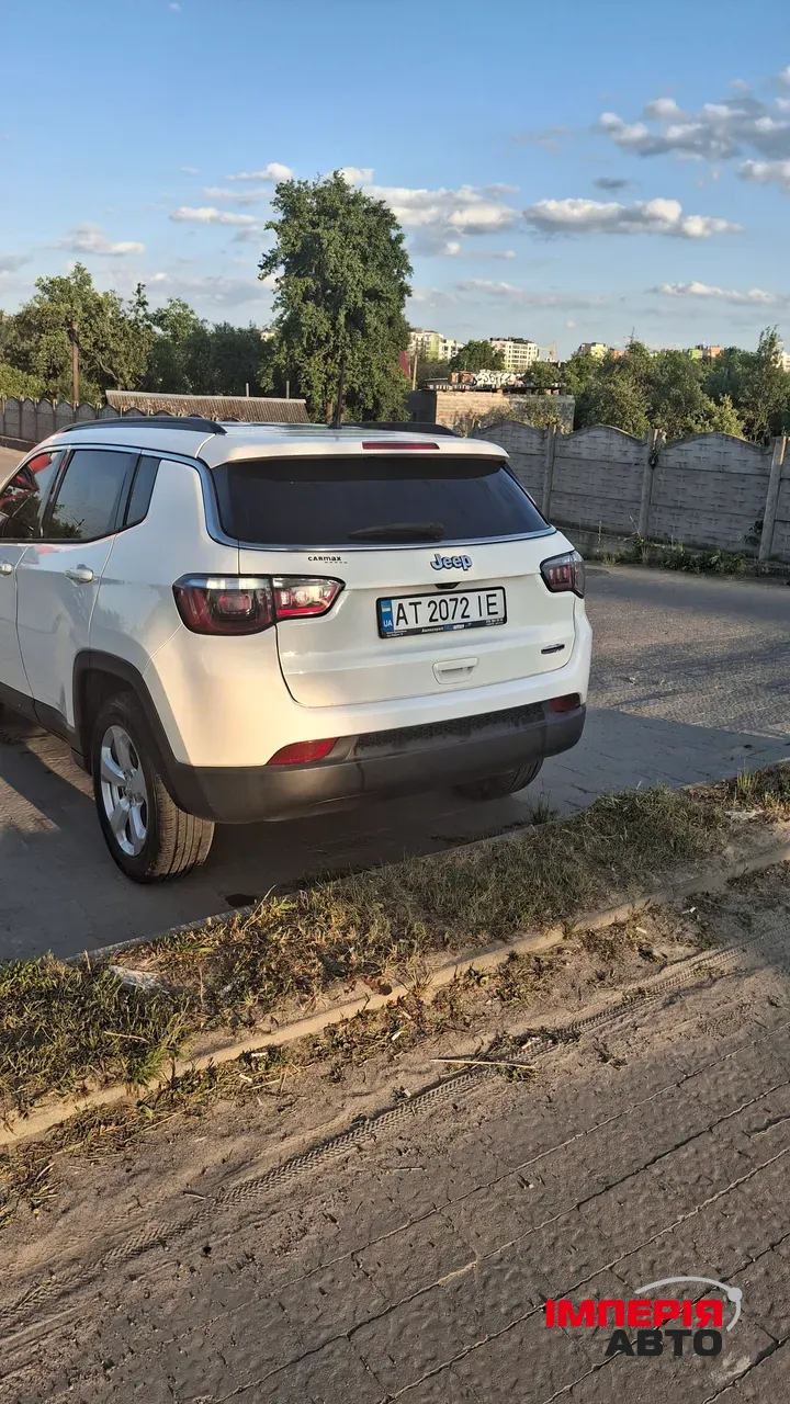 Jeep Compass - фото 10