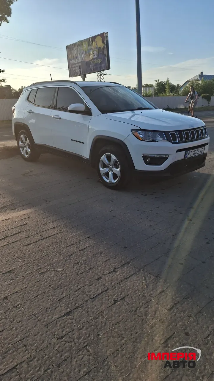 Jeep Compass - фото 6