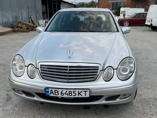 Mercedes-Benz E-Класс - фото 1