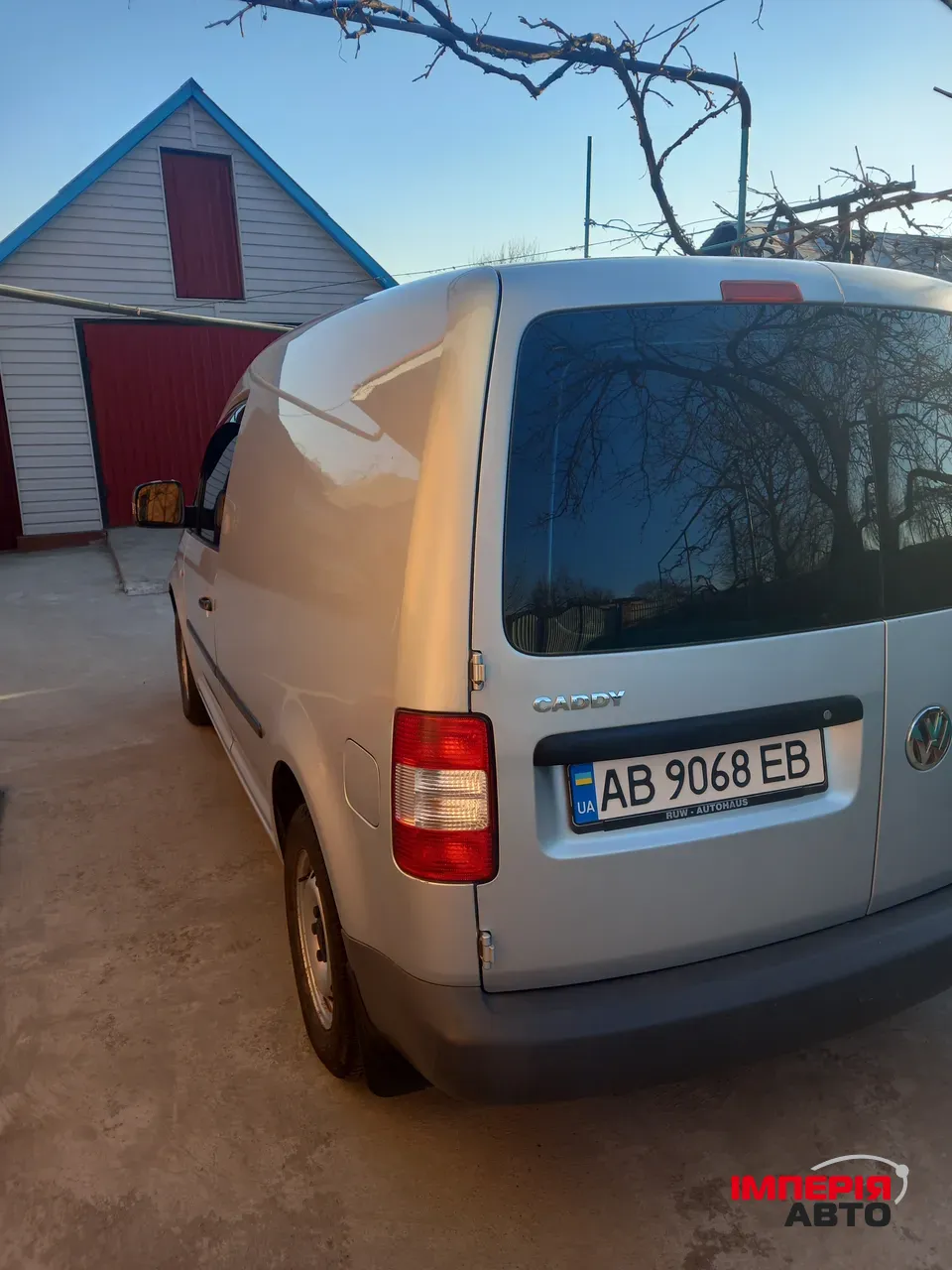 Volkswagen Caddy - фото 2