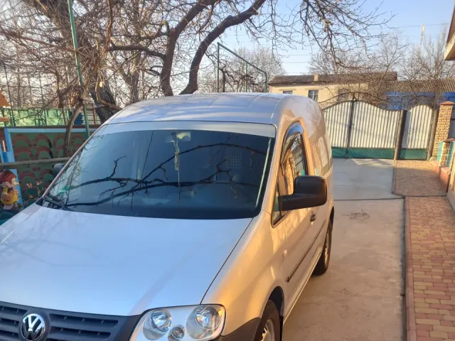 Volkswagen Caddy - фото 3