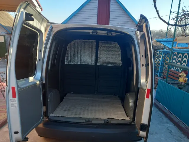 Volkswagen Caddy - фото 4