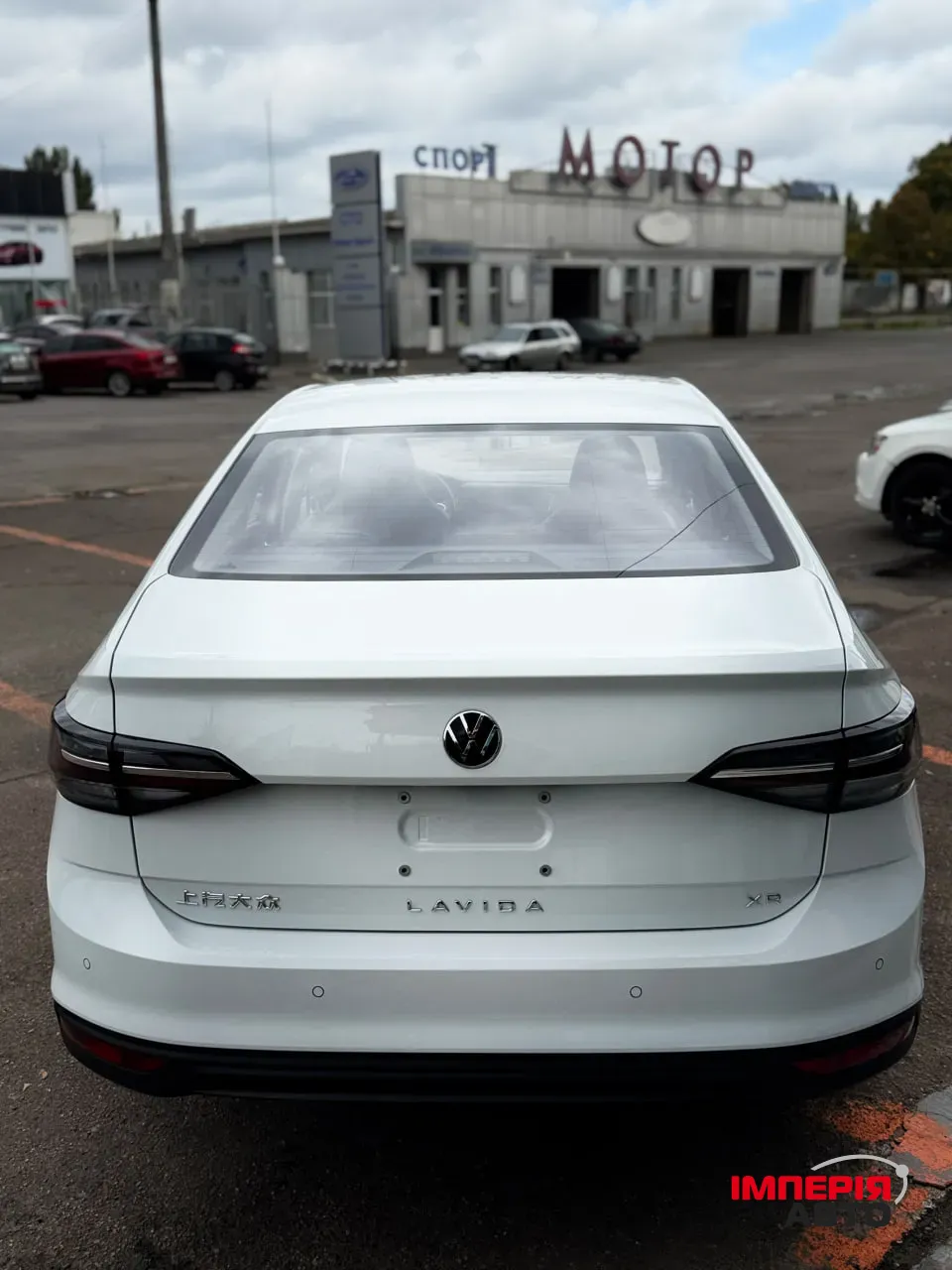 Volkswagen Lavida - фото 3