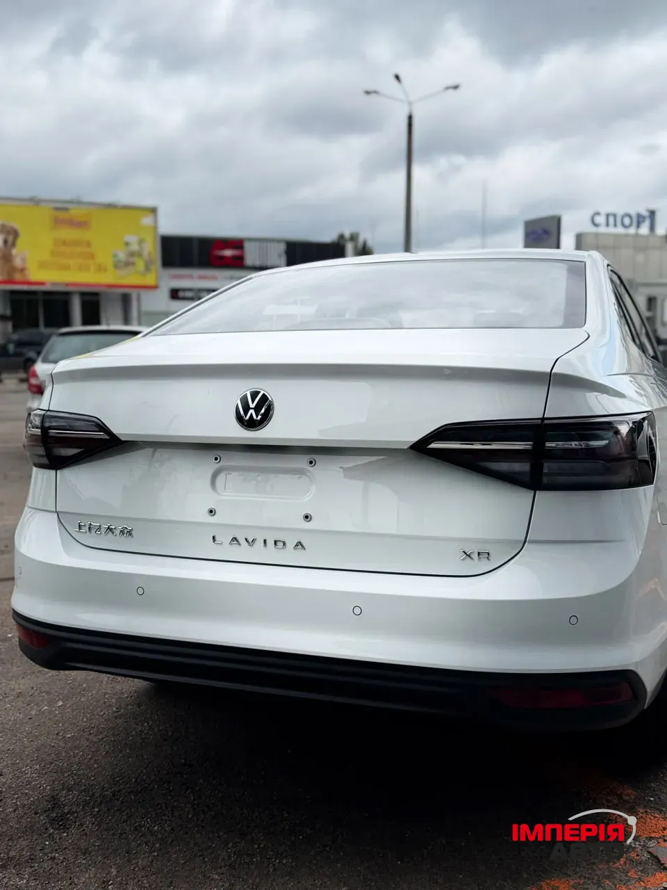 Volkswagen Lavida - фото 4