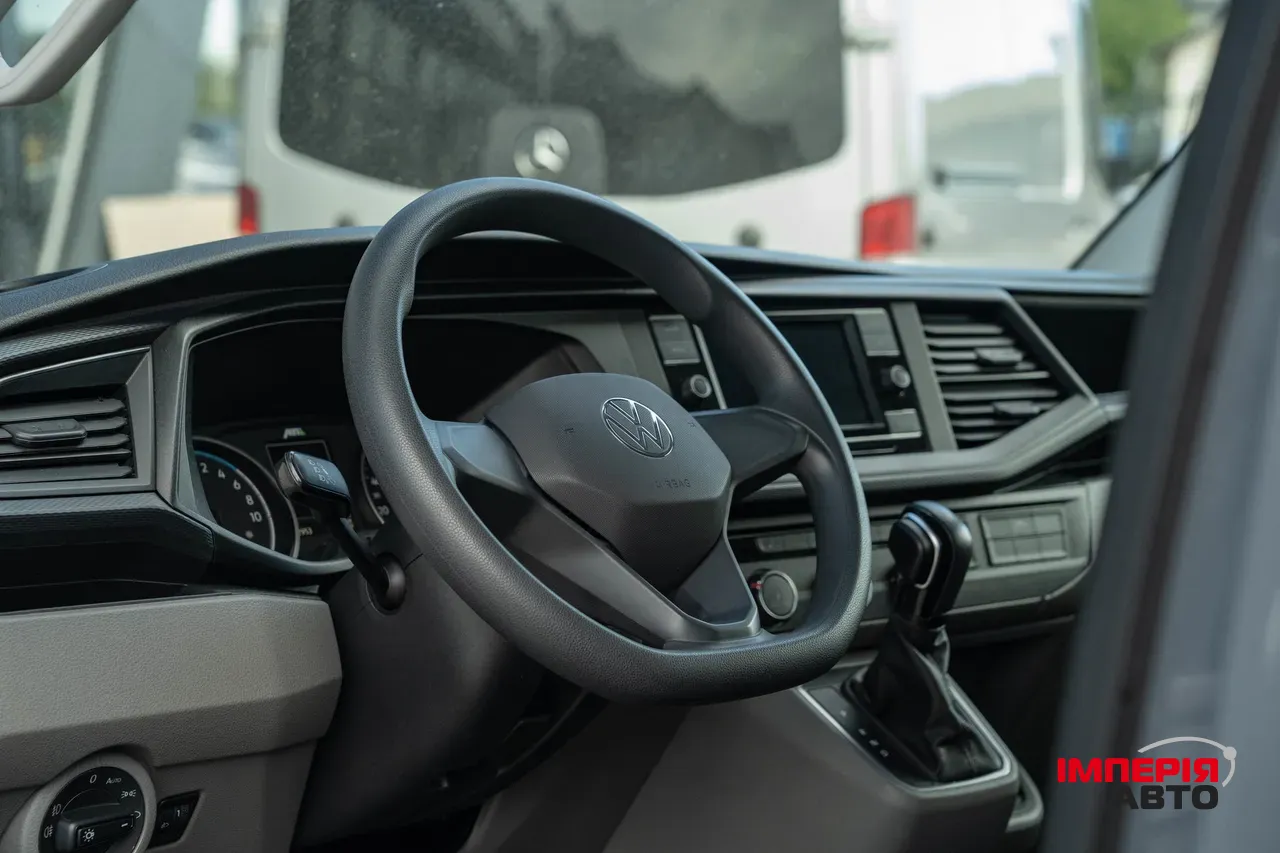 Volkswagen Caravelle - фото 17