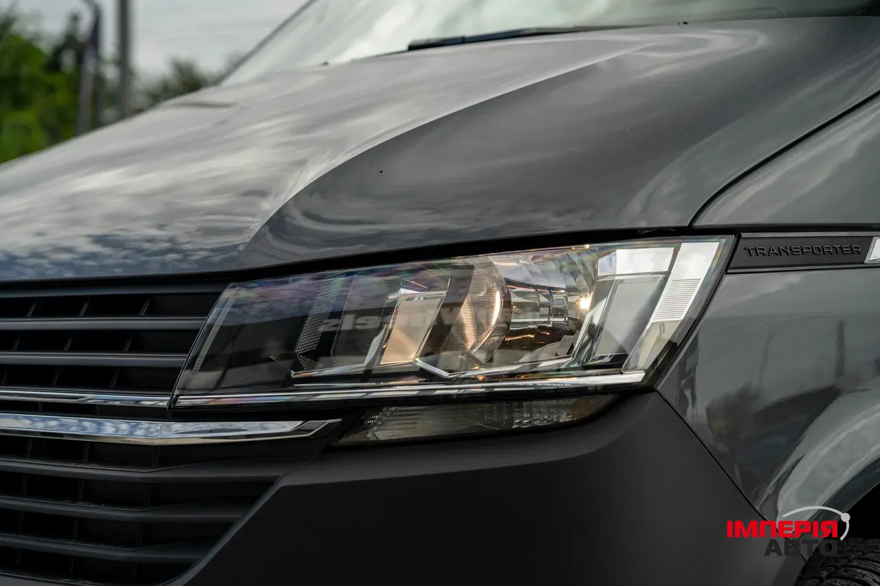 Volkswagen Caravelle - фото 12