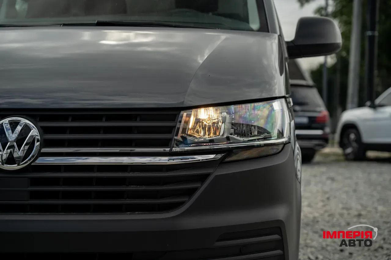 Volkswagen Caravelle - фото 10