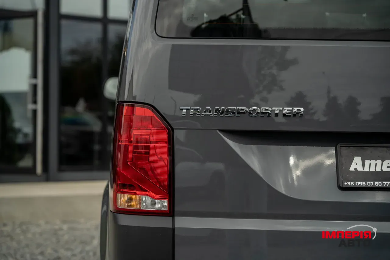 Volkswagen Caravelle - фото 9