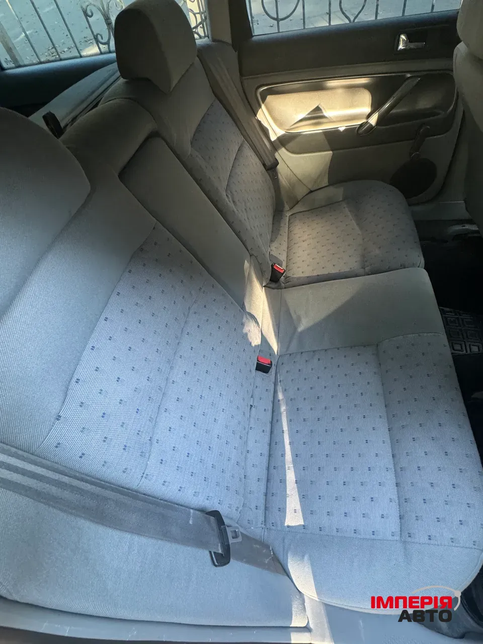 Volkswagen Passat - фото 25