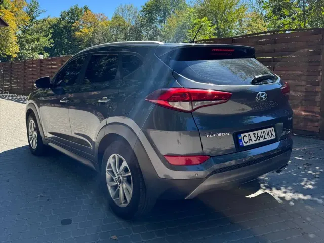 Hyundai Tucson - фото 5