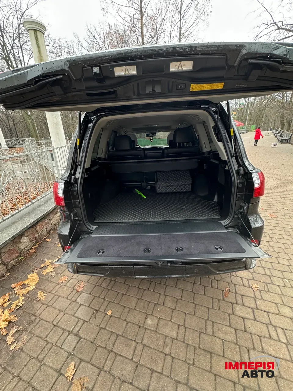 Lexus LX - фото 20