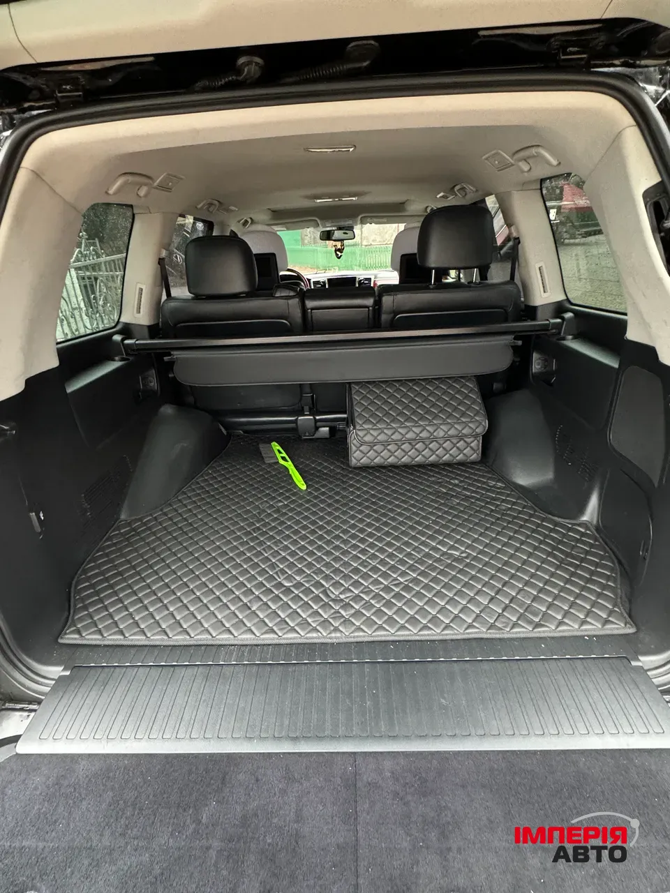 Lexus LX - фото 17