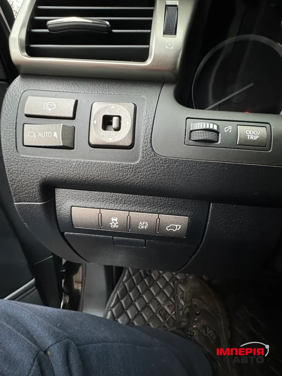 Lexus LX - фото 38