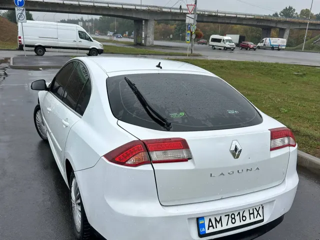 Renault Laguna - фото 3