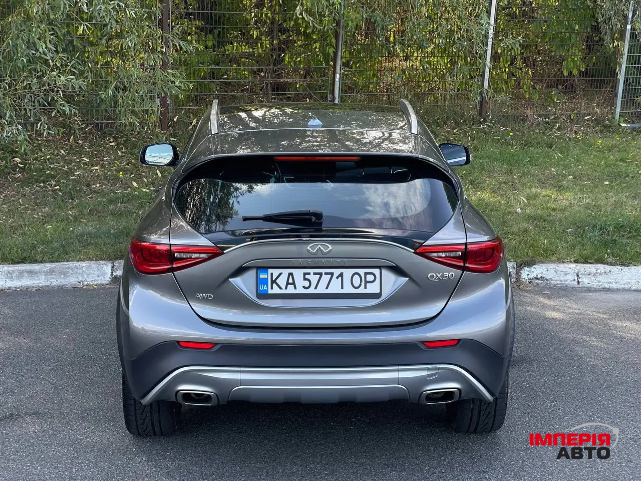 Infiniti QX30 - фото 12