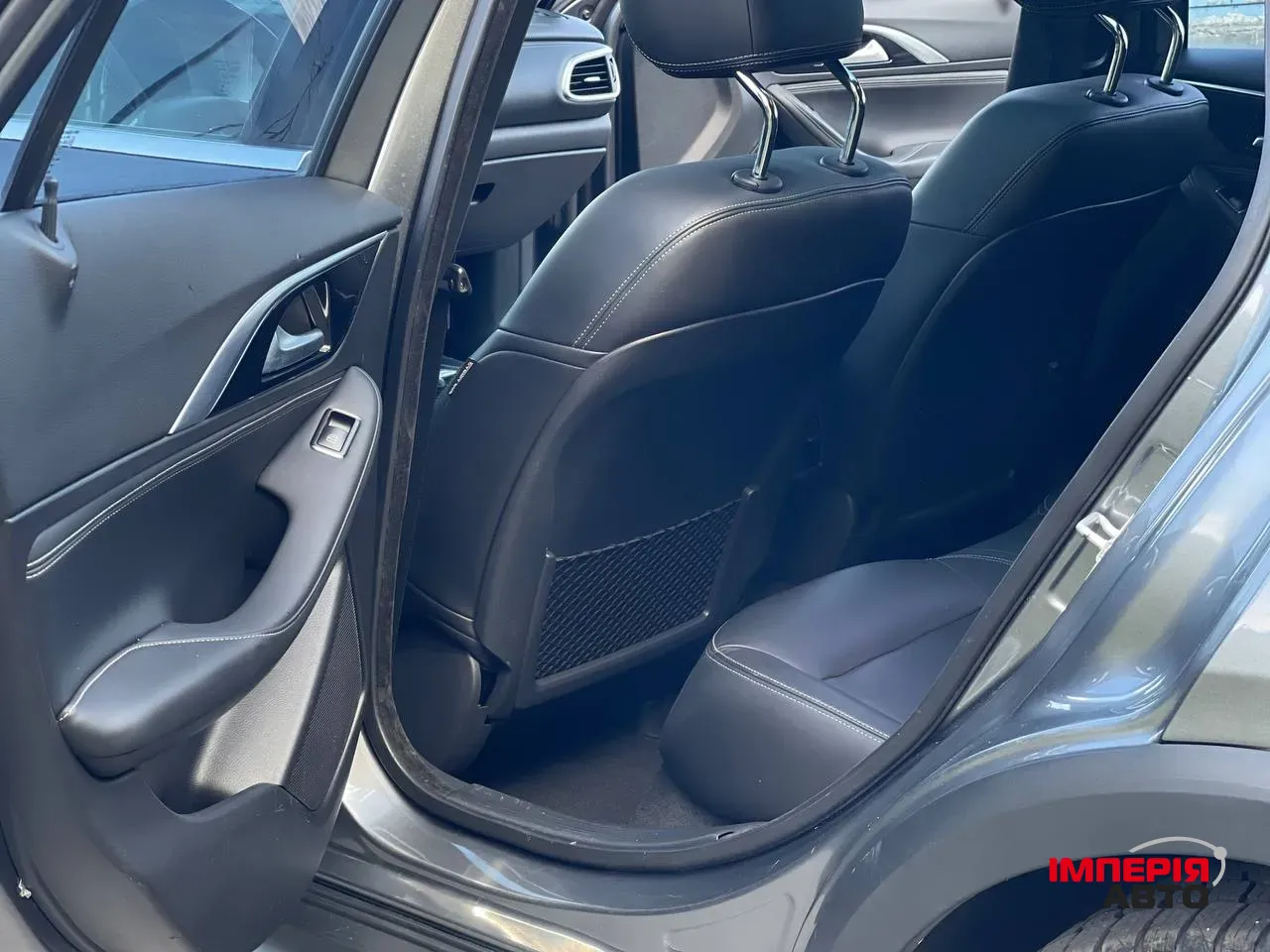 Infiniti QX30 - фото 19