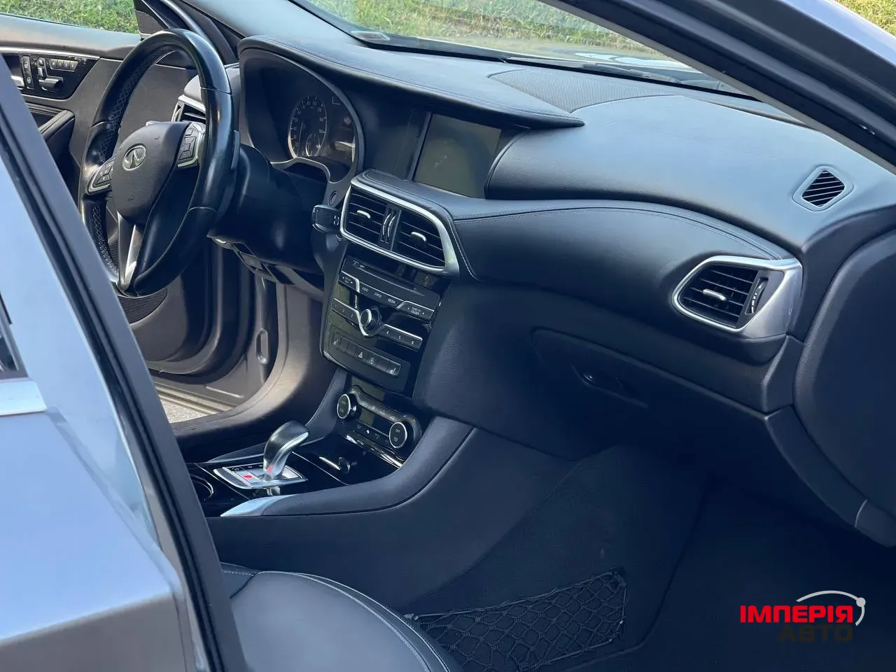 Infiniti QX30 - фото 17