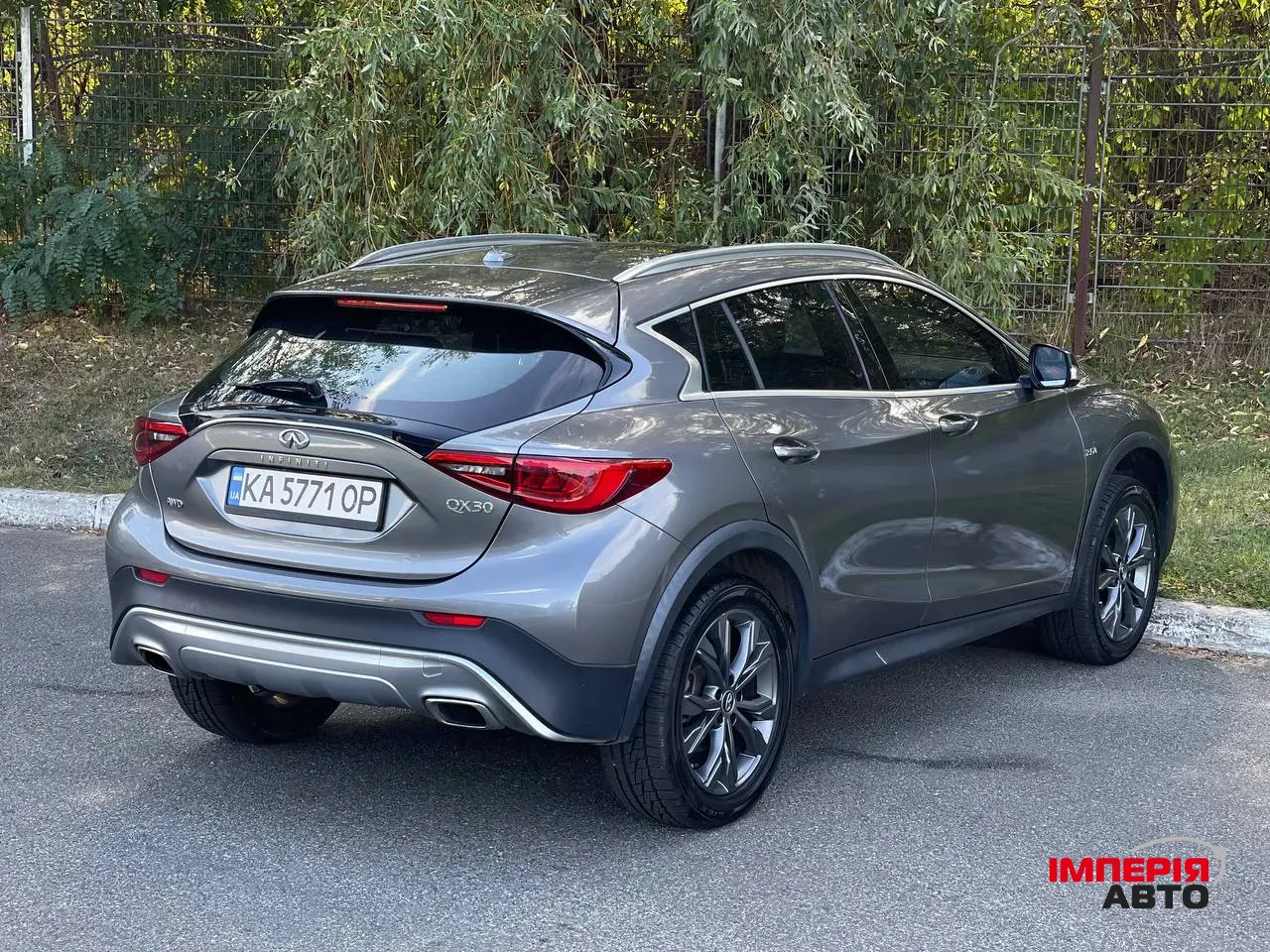 Infiniti QX30 - фото 11