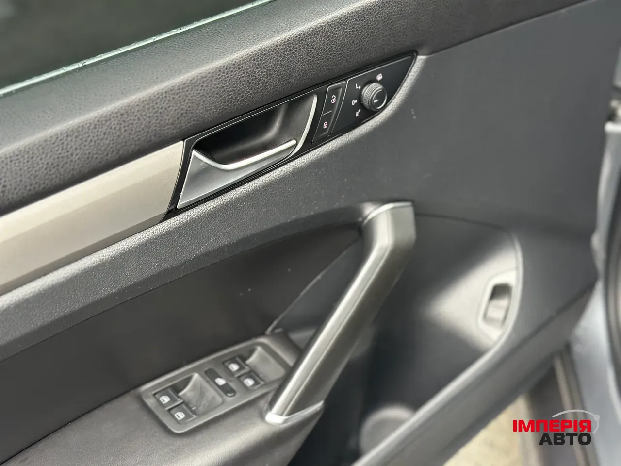 Volkswagen Passat (North America and China) - фото 11