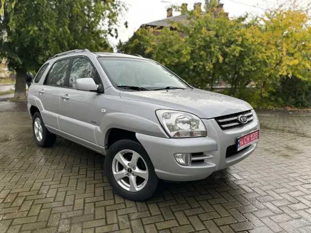 Kia Sportage - фото 1