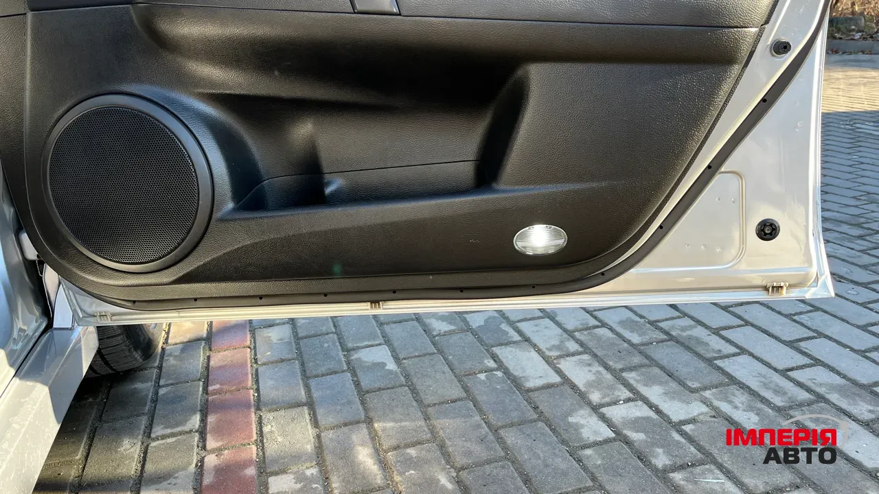 Mazda 6 - фото 14