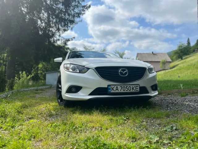 Mazda 6 - фото 2