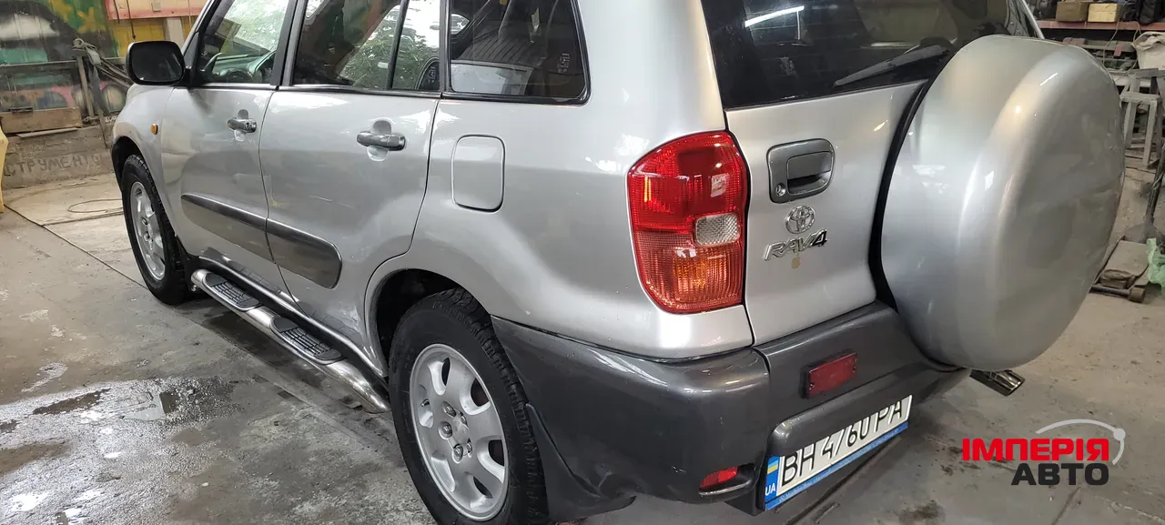 Toyota RAV4 - фото 25