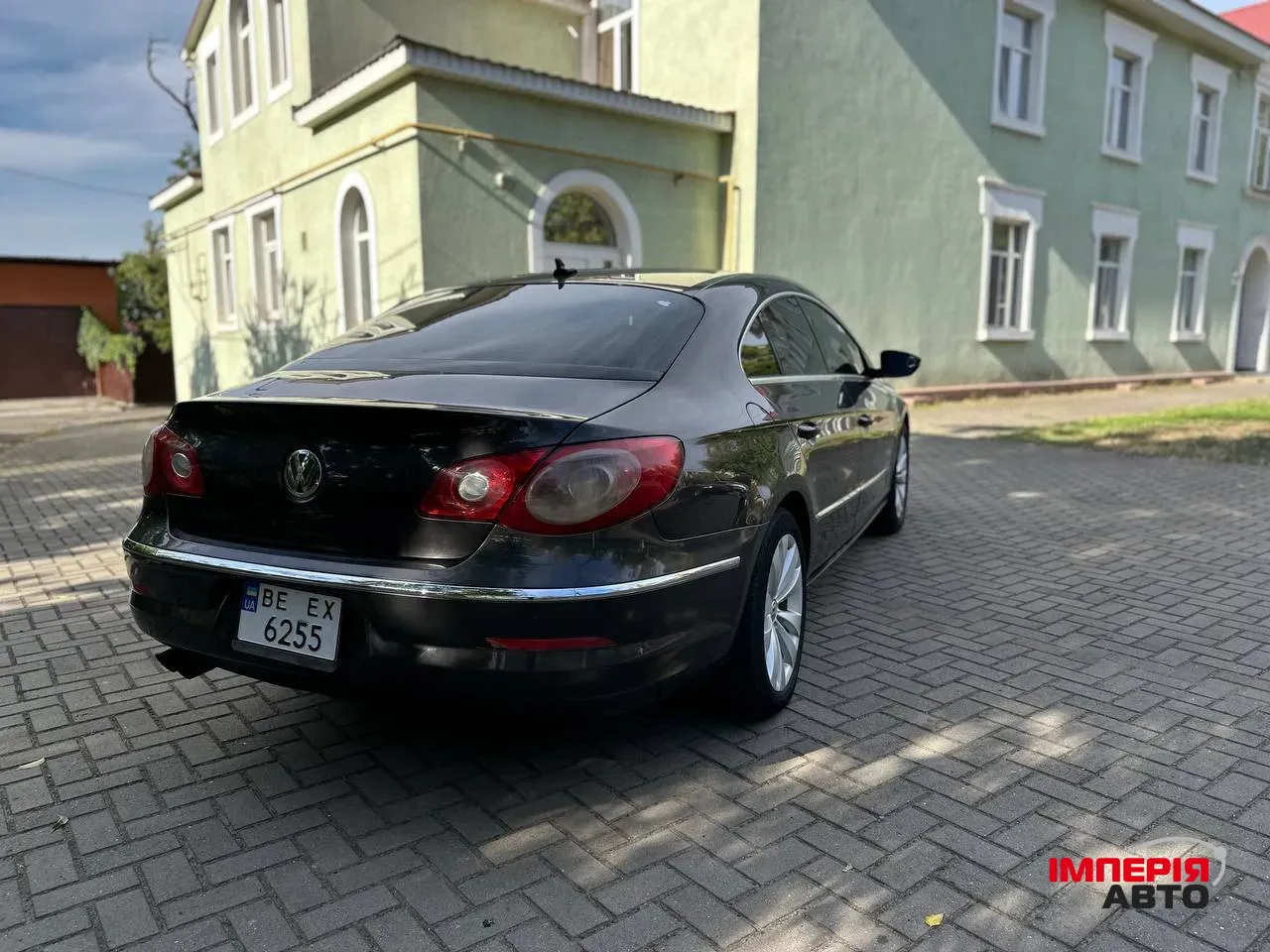 Volkswagen Passat CC - фото 3