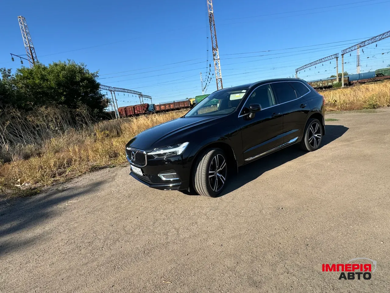 Volvo XC60 - фото 8