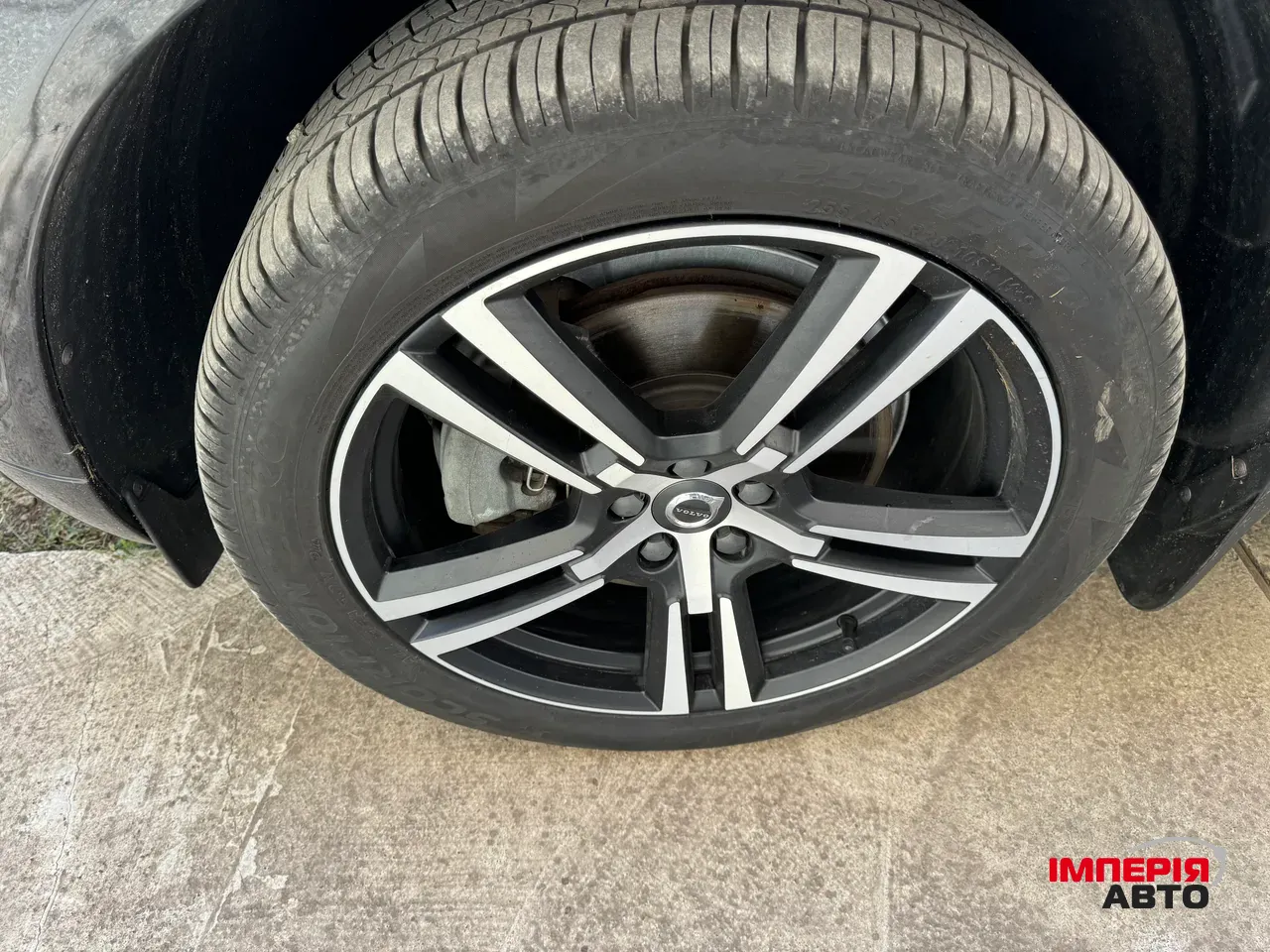 Volvo XC60 - фото 19