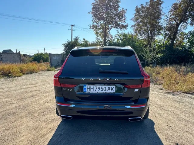 Volvo XC60 - фото 5