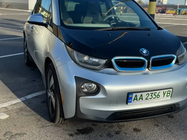 BMW i3 - фото 3