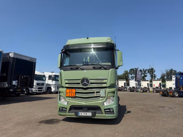 Mercedes-Benz Actros 2016, Kyiv (city), $30 000 - image 1