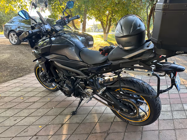Yamaha MT-09 Tracer (FJ-09) 2016, Odesa Oblast, $8 800 - image 3